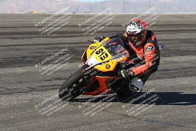 media/Jan-16-2026-CVMA Friday Practice (Fri) [[6f2bf47531]]/5-Racer 4-Trackday1/Session 2 (Bowl)/